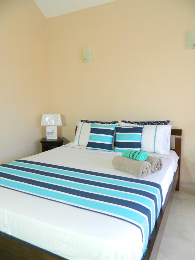 Ariel Beach Villa* Grand Baie Exterior foto